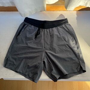 Men’s TYR Unbroken shorts